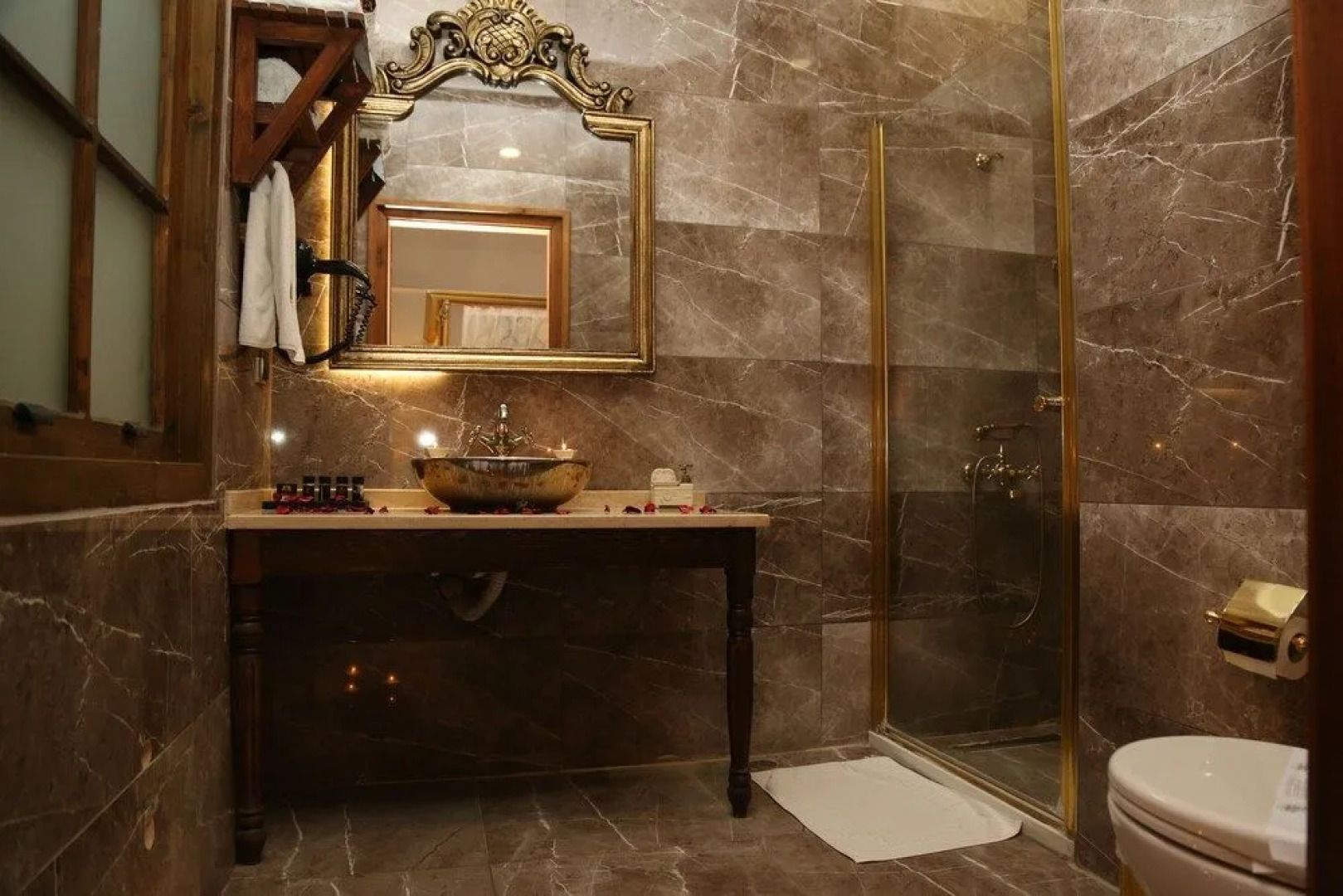 La Perla Premium Hotel - Special Class