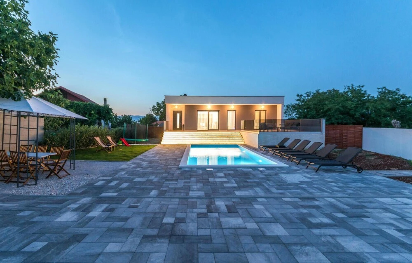 Amazing Home in Rastane Donje With 3 Bedrooms, Wifi and Outdoor Swimming Pool