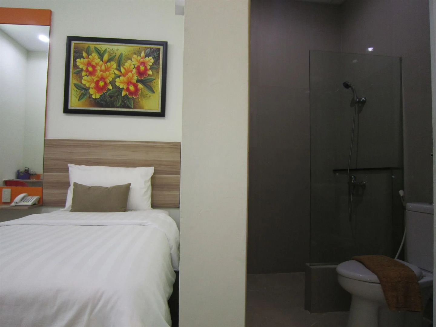 De Whitte Hotel & Coffee Shop