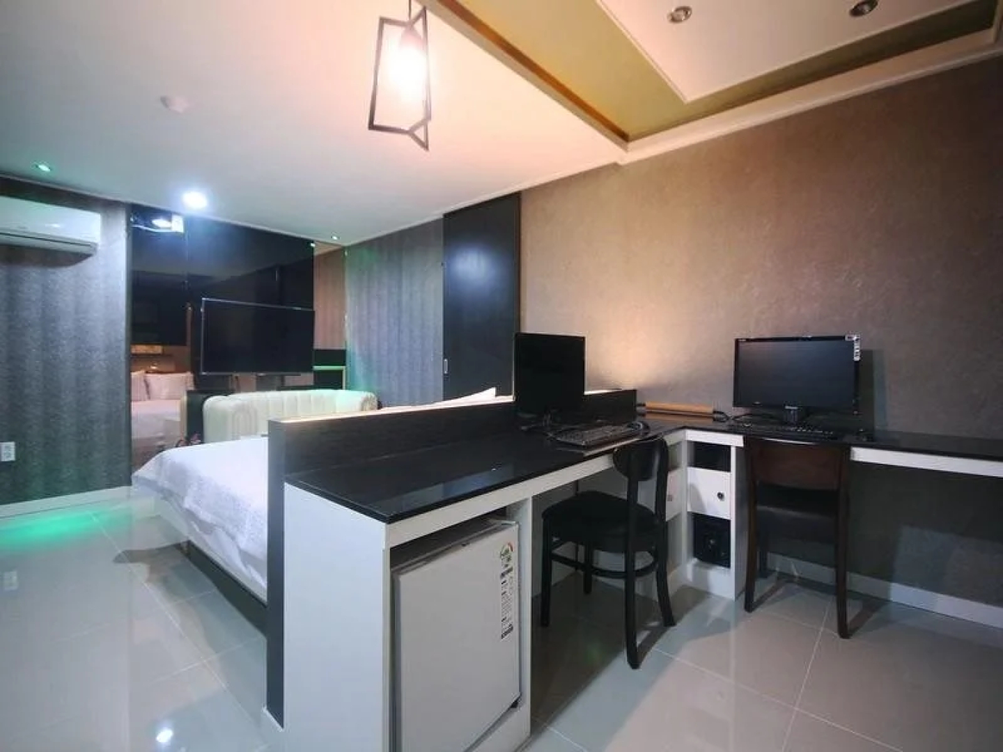 Gimhae Jangyu HUEN Hotel