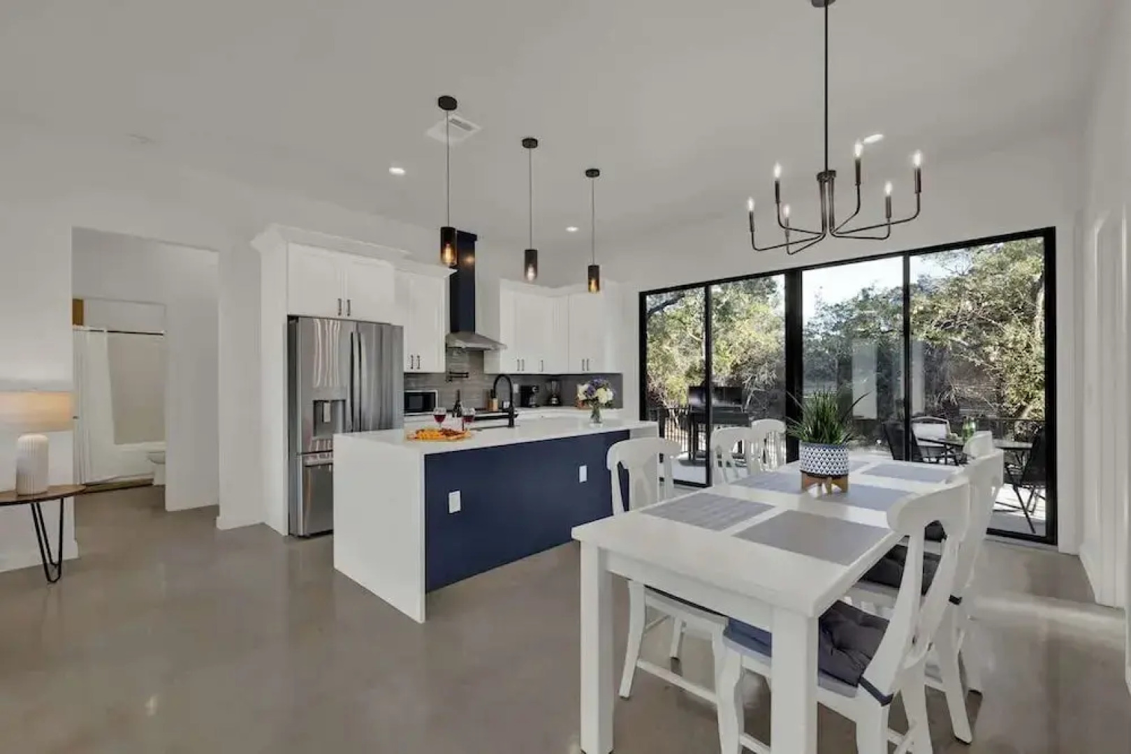 Serene Getaway Nestled in the Tx Hill Country!