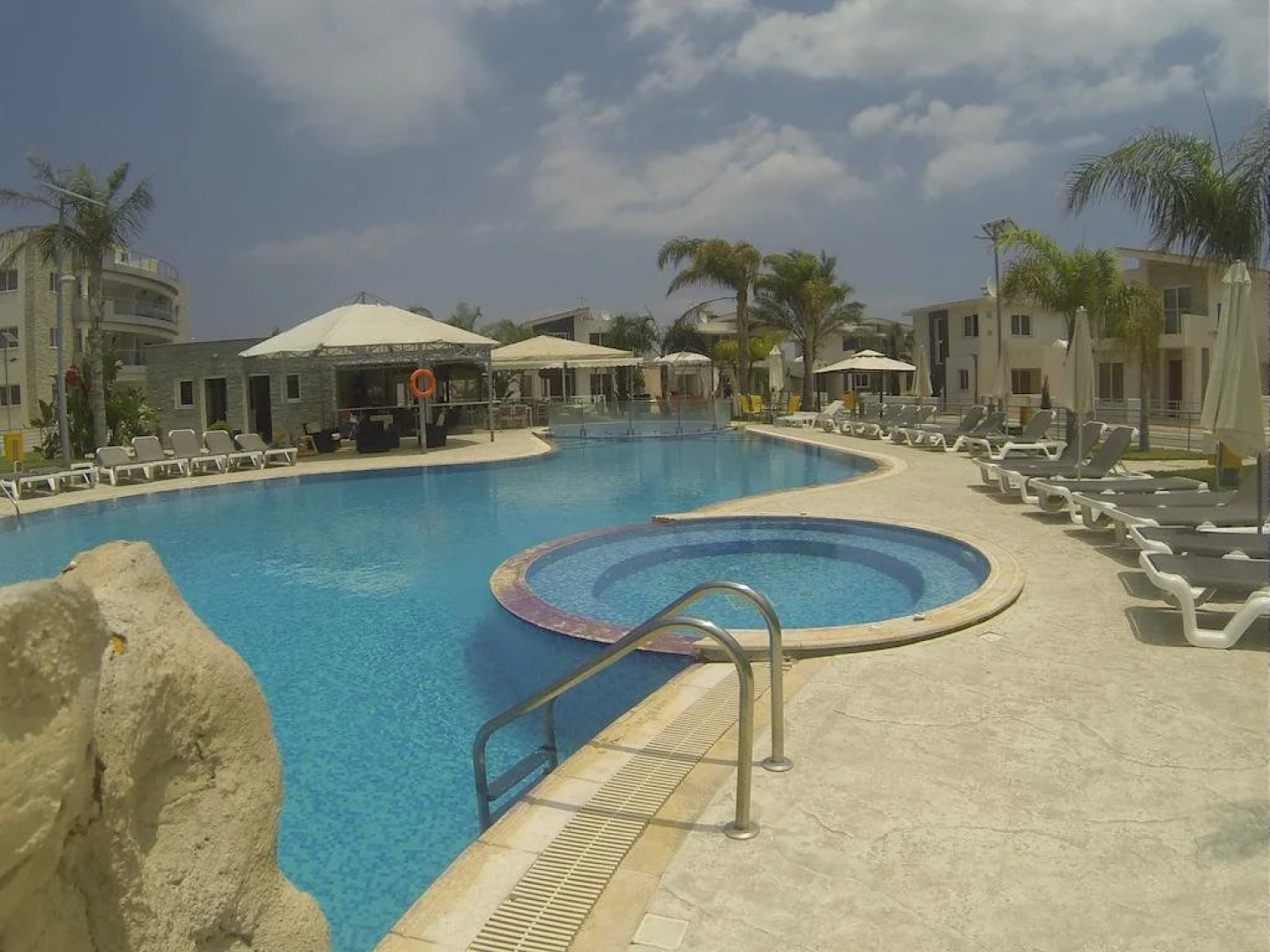 Sunrise Complex Luxury Apartments