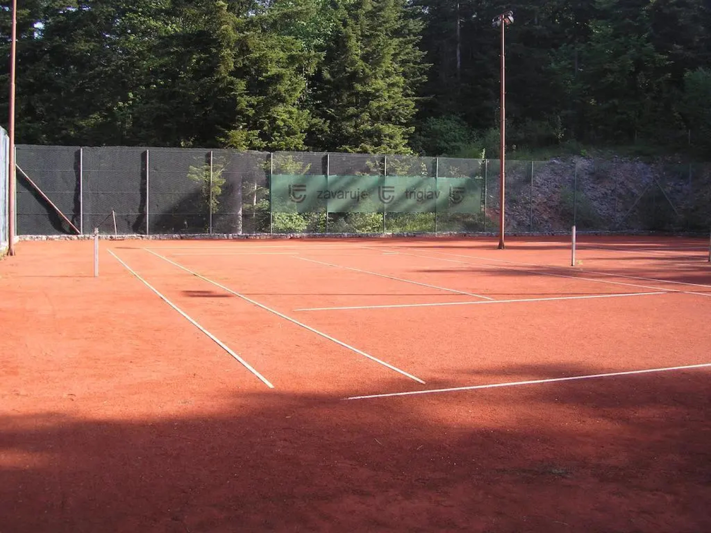 Turisticno Naselje Pivka Jama