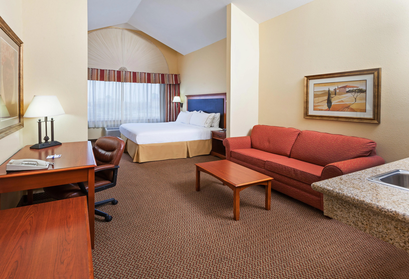 Holiday Inn Express Hotel & Suites Laredo-Event Center Area by IHG