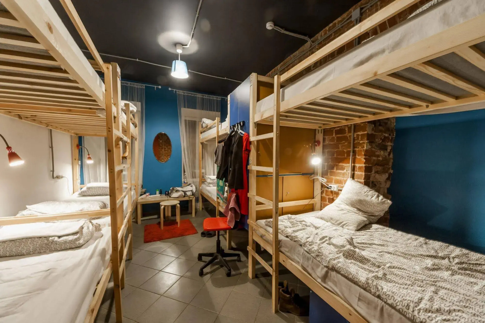 Fabrika Hostel&Gallery