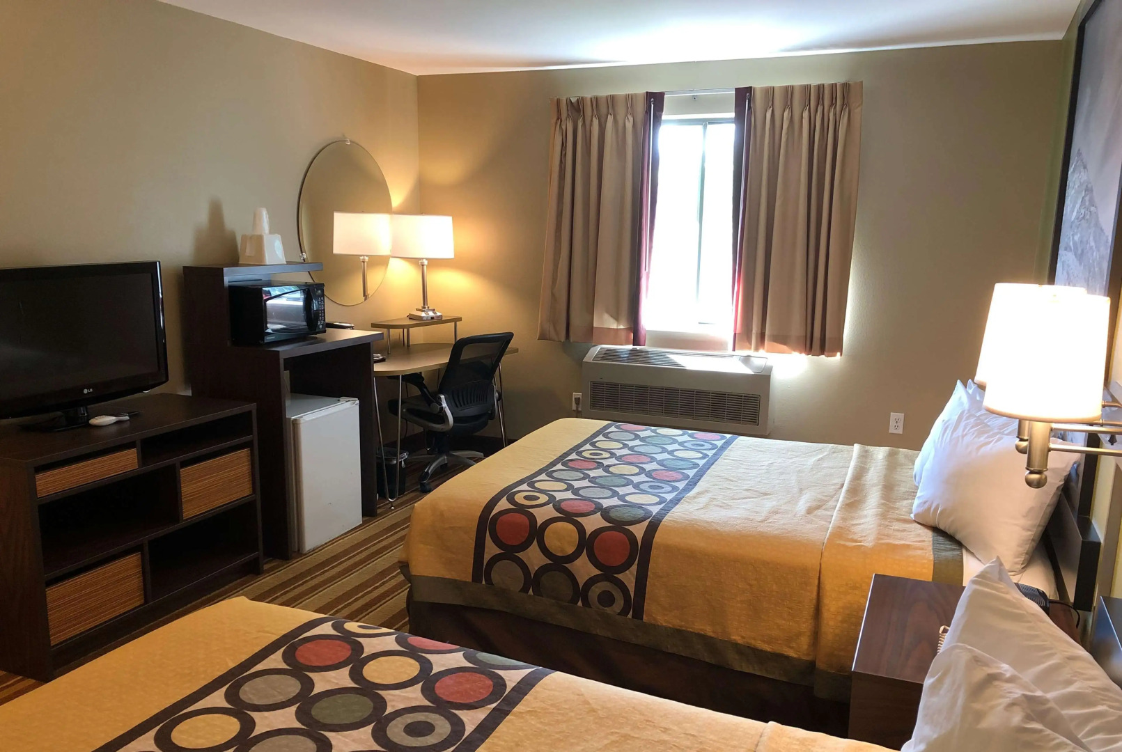 Super 8 by Wyndham S Jordan/Sandy/Slc Area