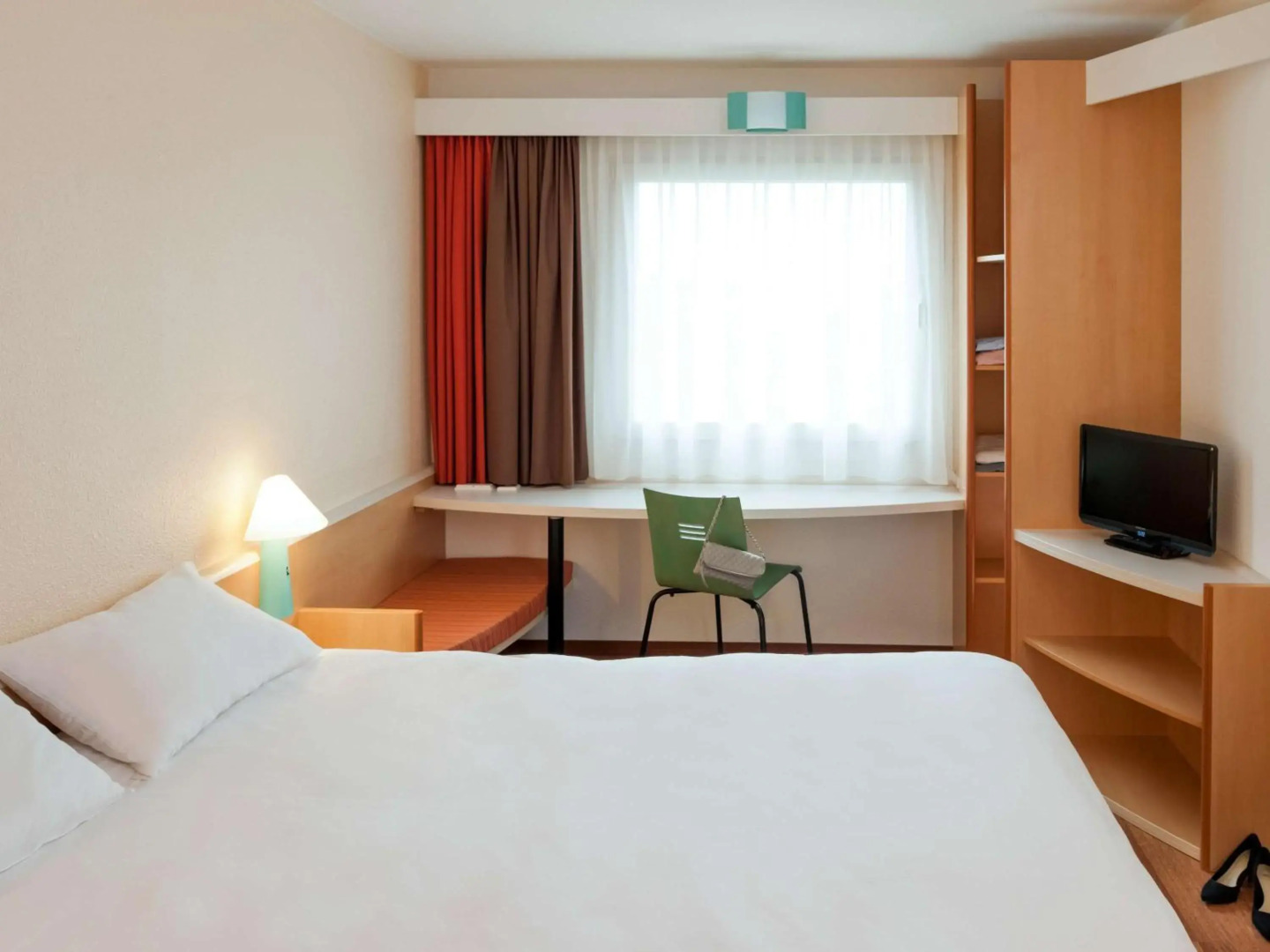 ibis Chambery