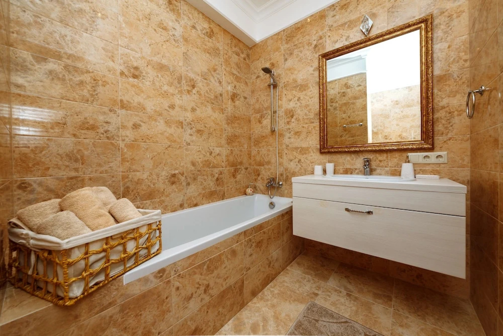 Отель Homestay Apartments