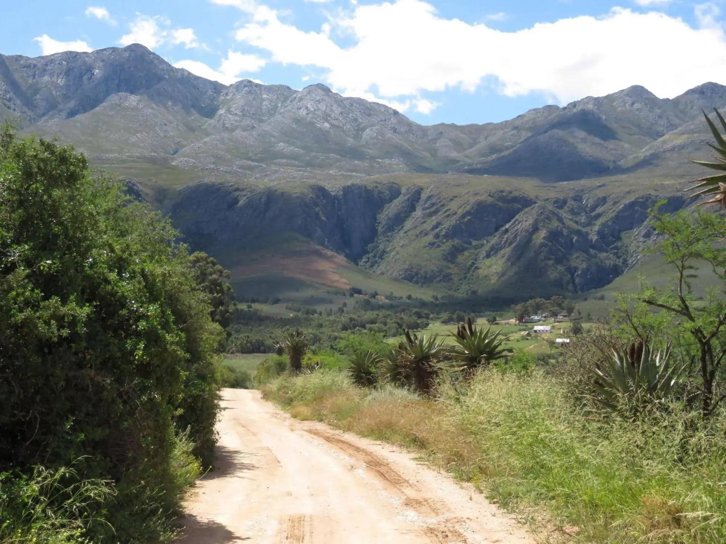 Swartberg Backpackers