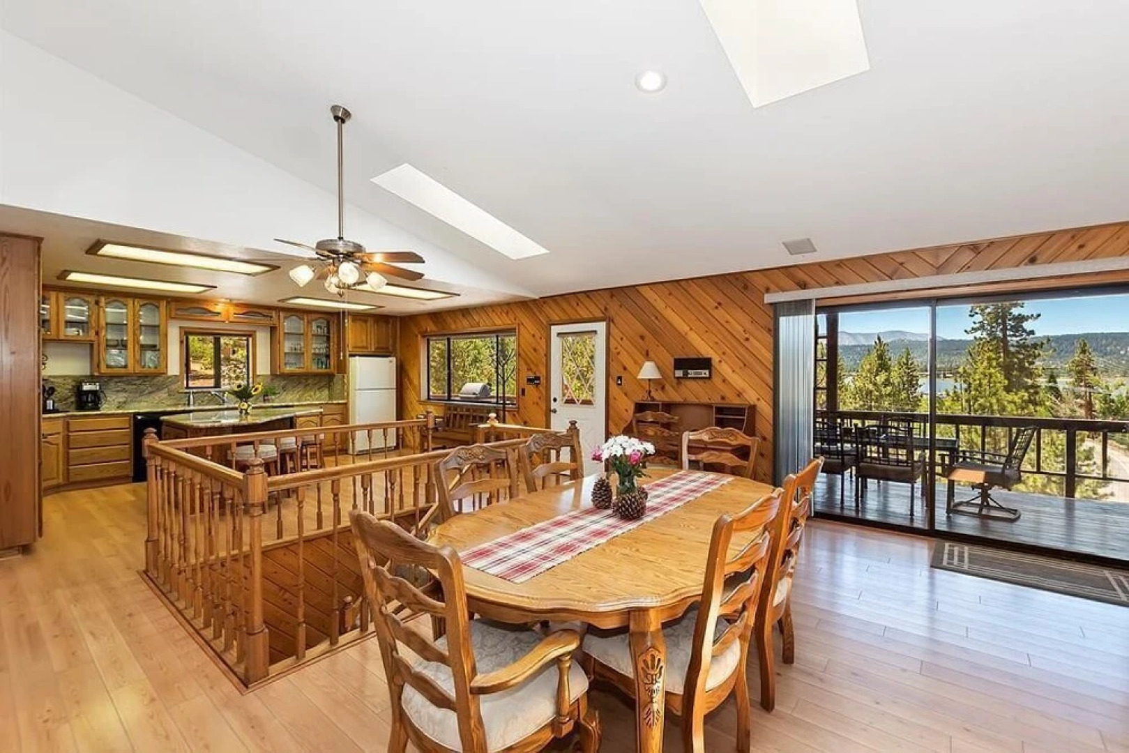 033 - Bruin Trail Retreat