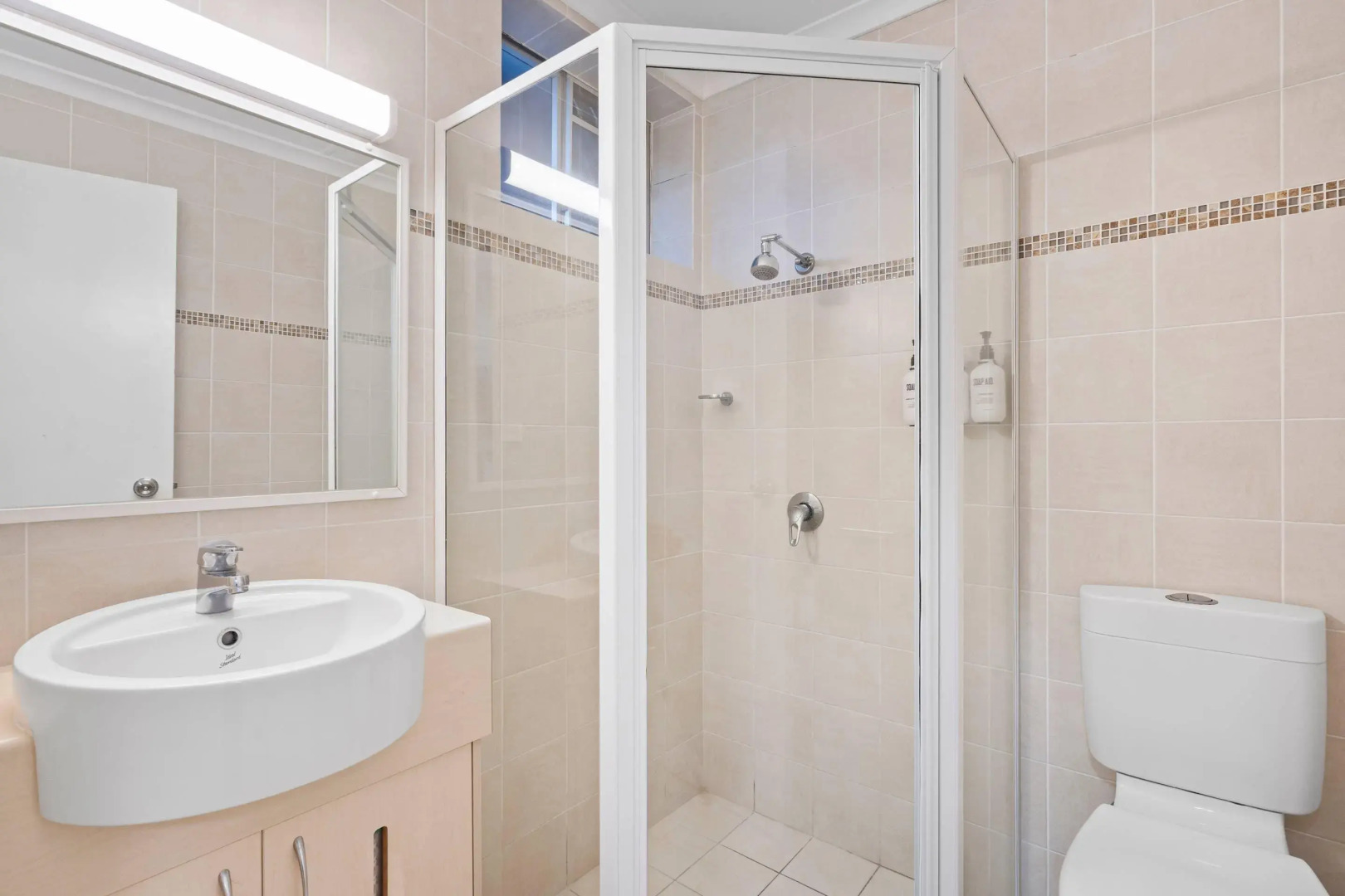 Comfort Inn All Seasons