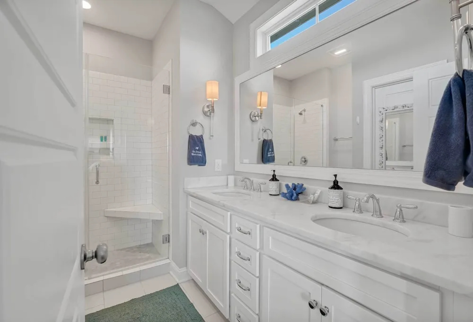 Oak Island Escape w/ Saltwater Pool, Walk to Beach