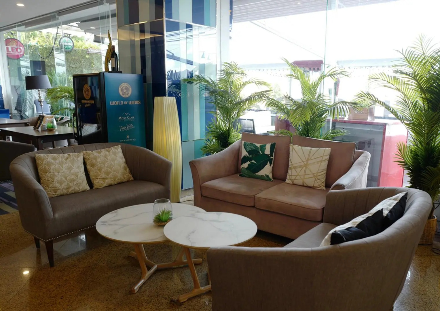 Chaisaeng Palace Hotel