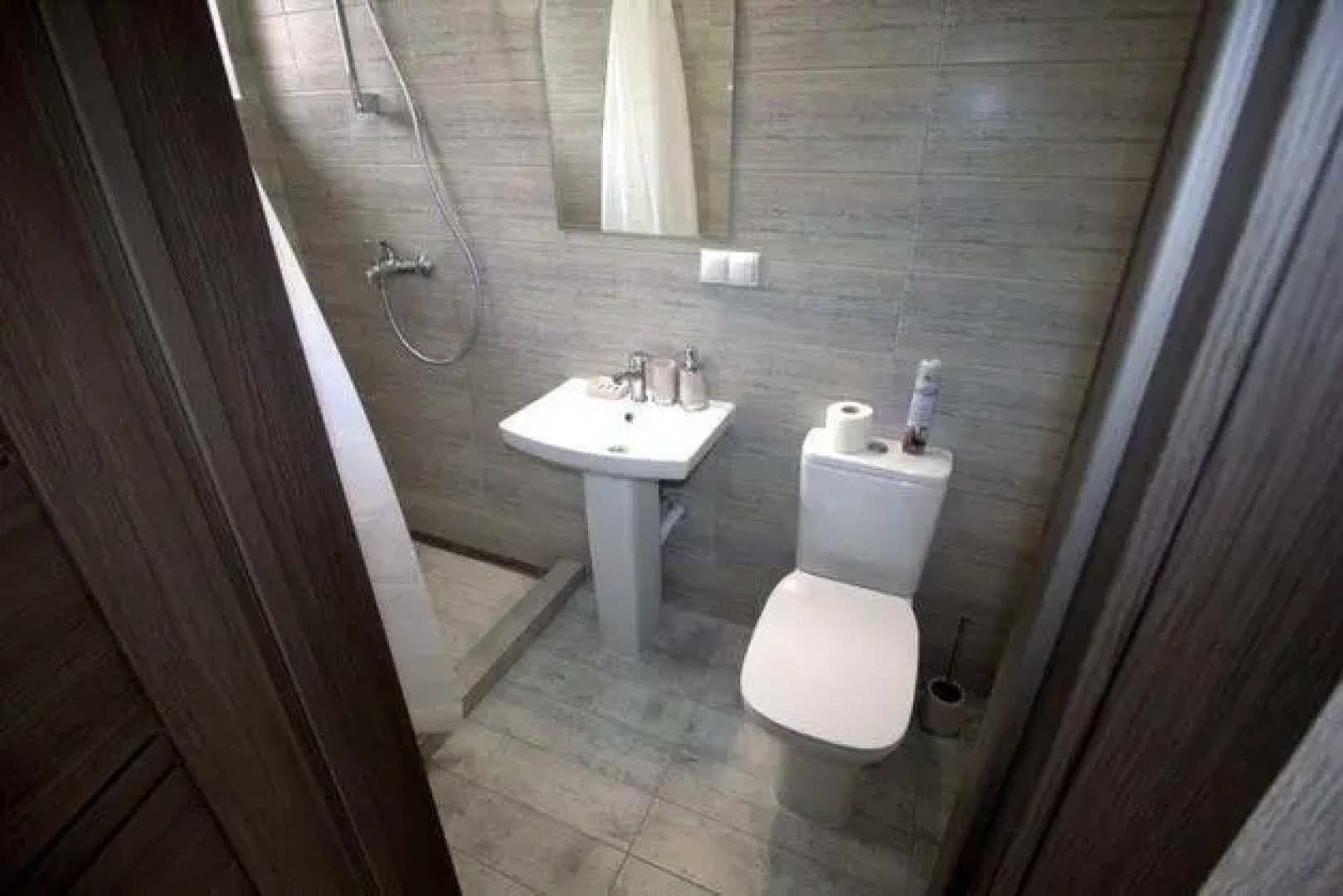 House 9 (Хаус 9)