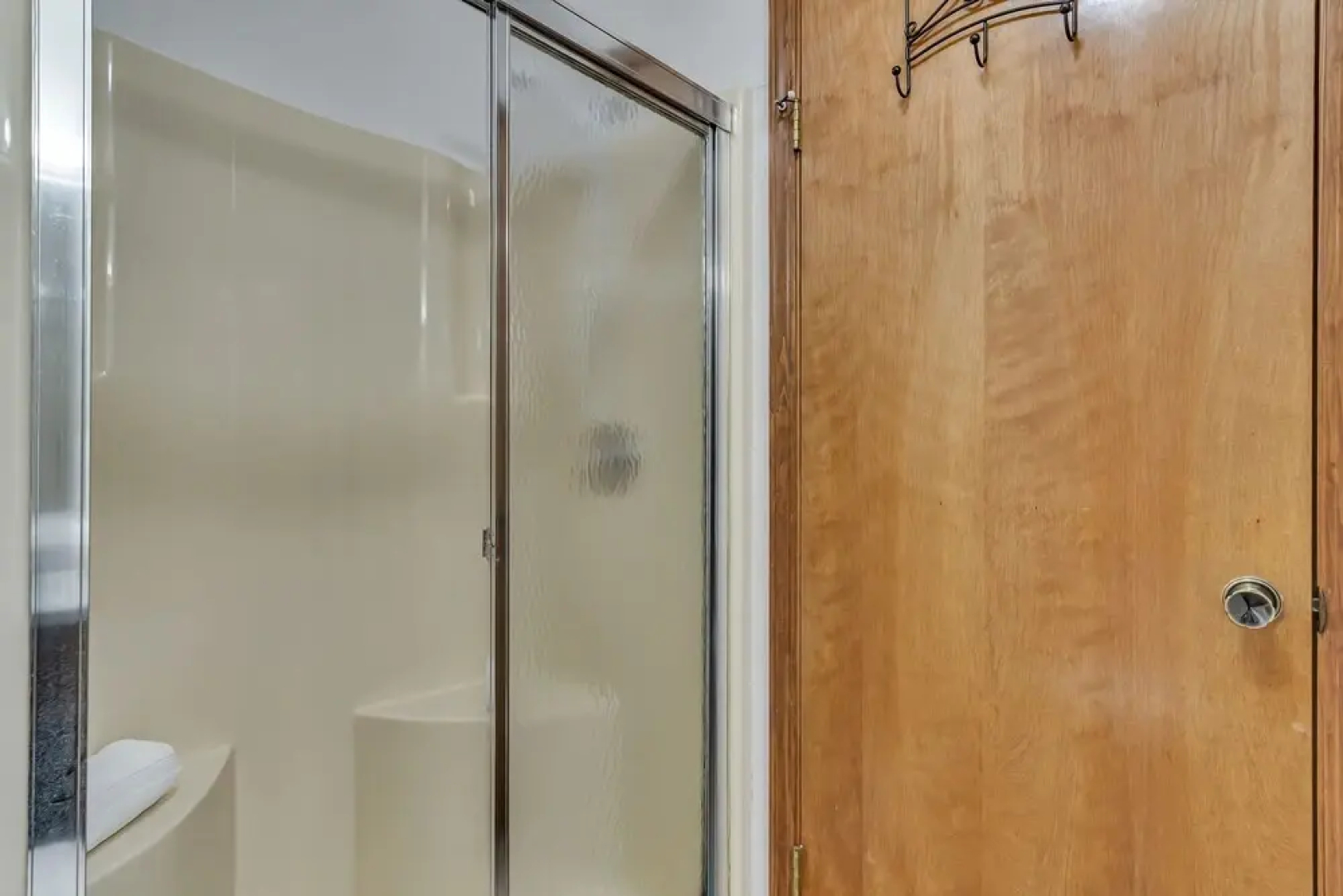 Wildwood Wonder 2 Bedroom Condo by Redawning