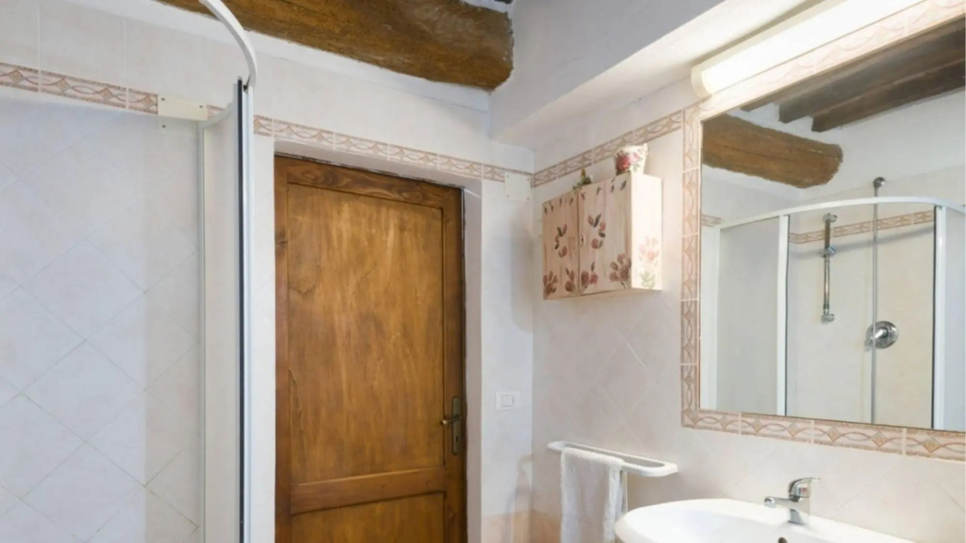 Beautiful Villa With Swimming Pool Ideal for Families-il Caggio