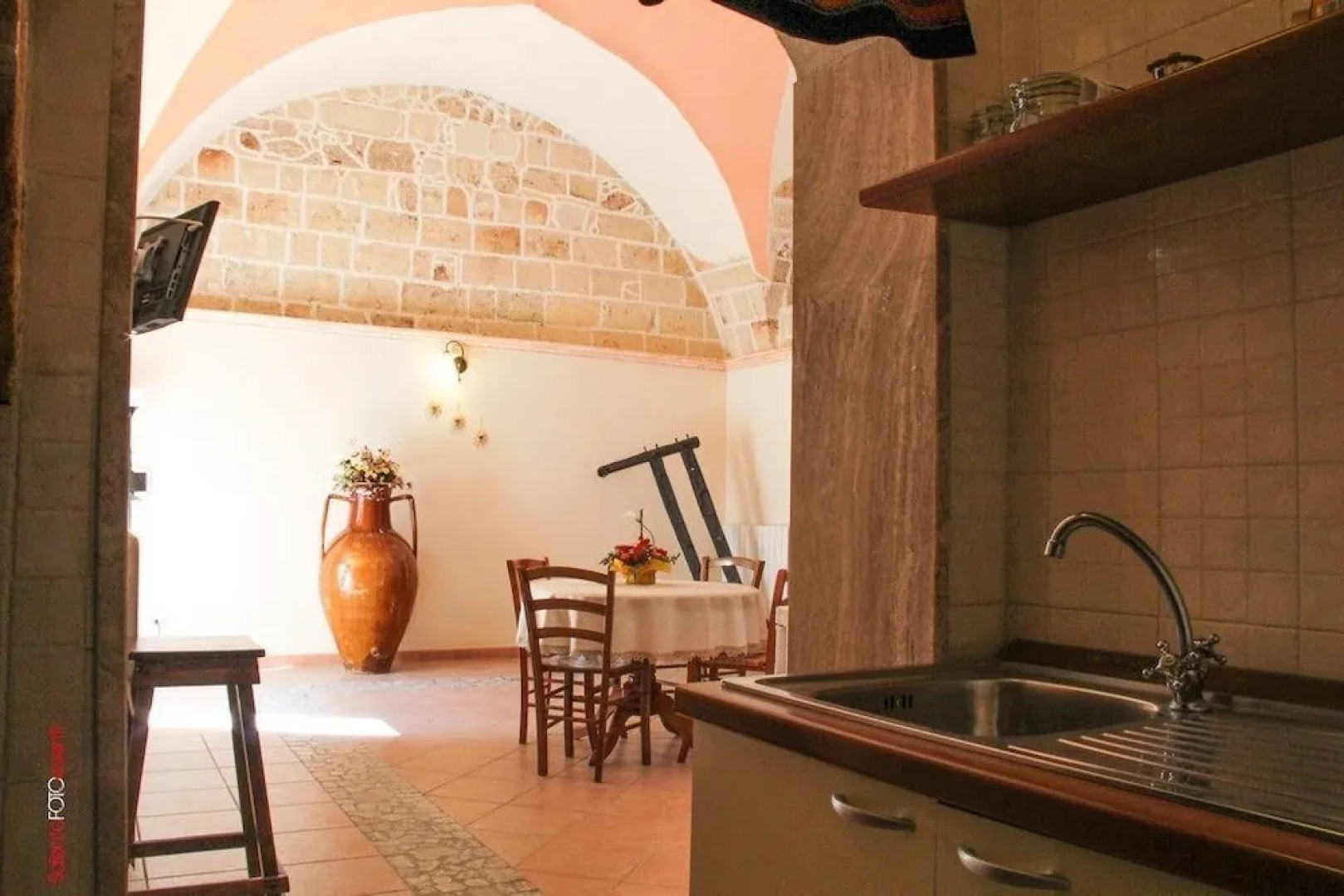 Exedra Holiday House