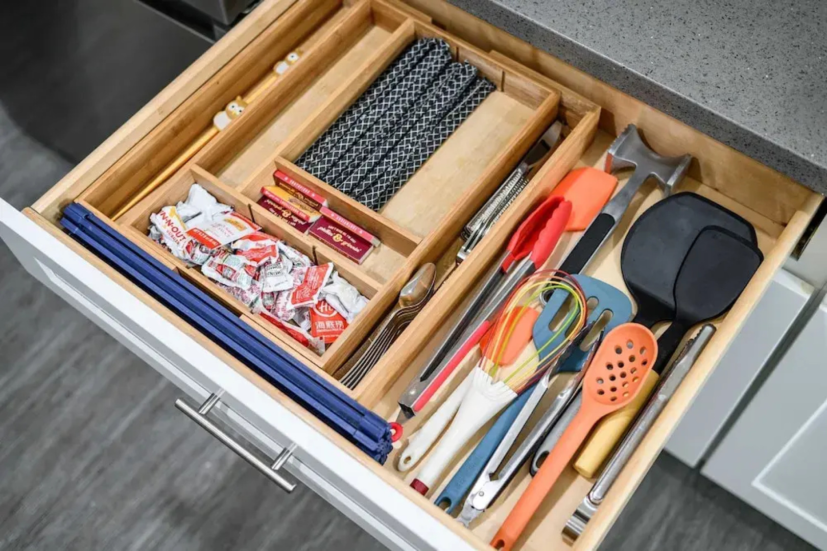 Whimsical Family Stay 10 Min Walk to PV Hospital