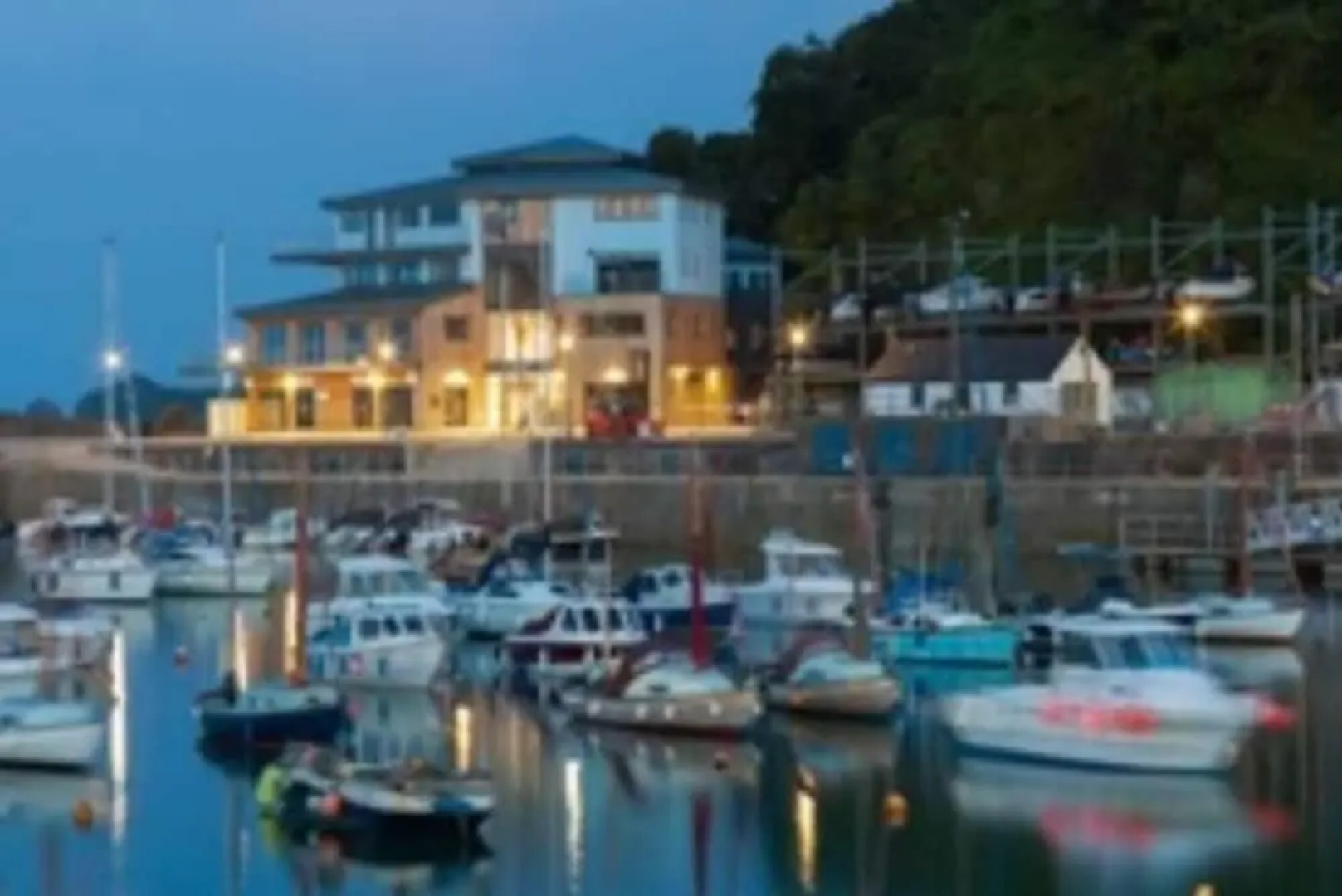 The Chapel 3 Minute Drive to Saundersfoot, Wales