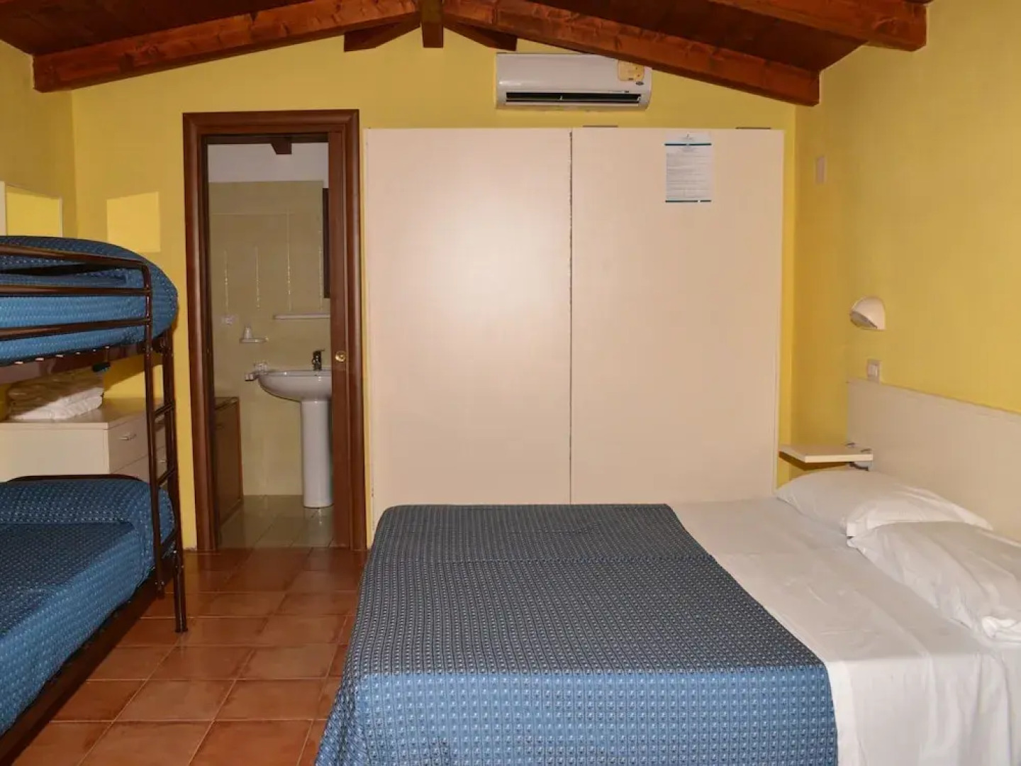 Chalet in Cilento With Sea View Pool