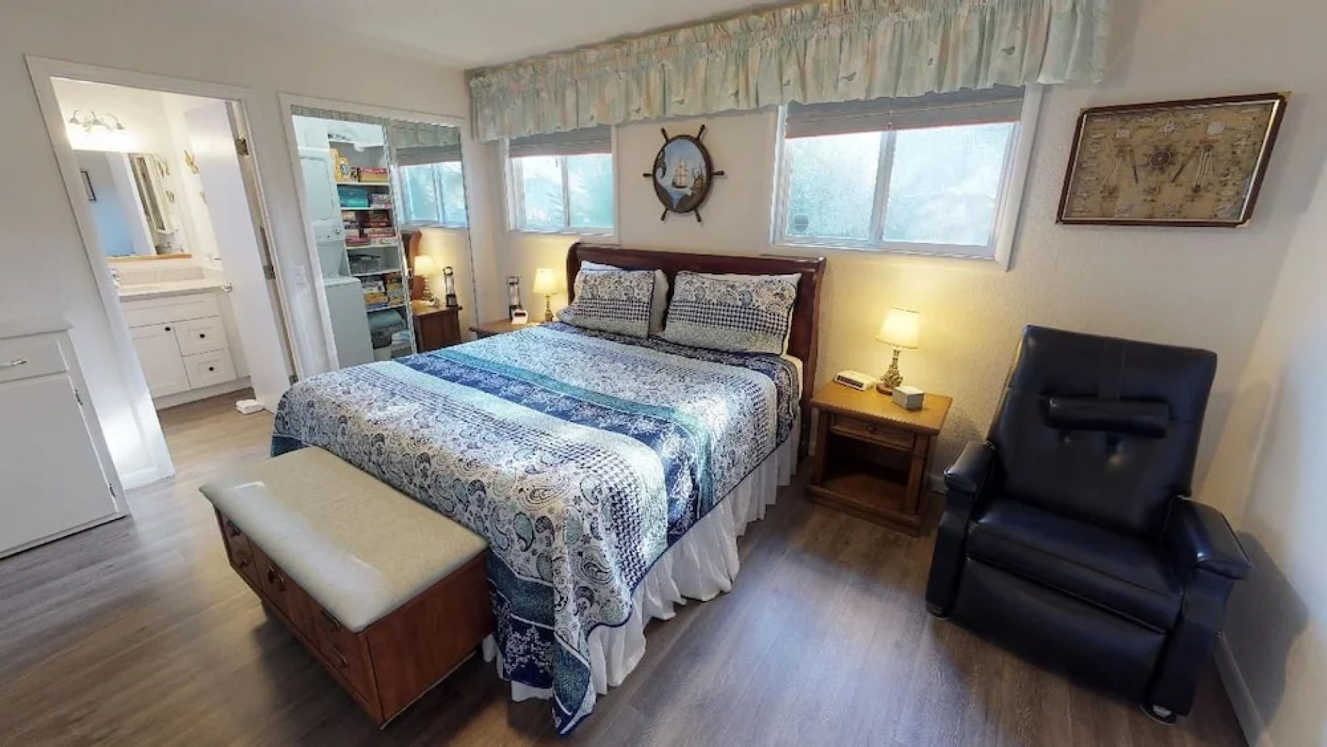 Woodley Beach House 2 Bedrooms 2 Bathrooms Home