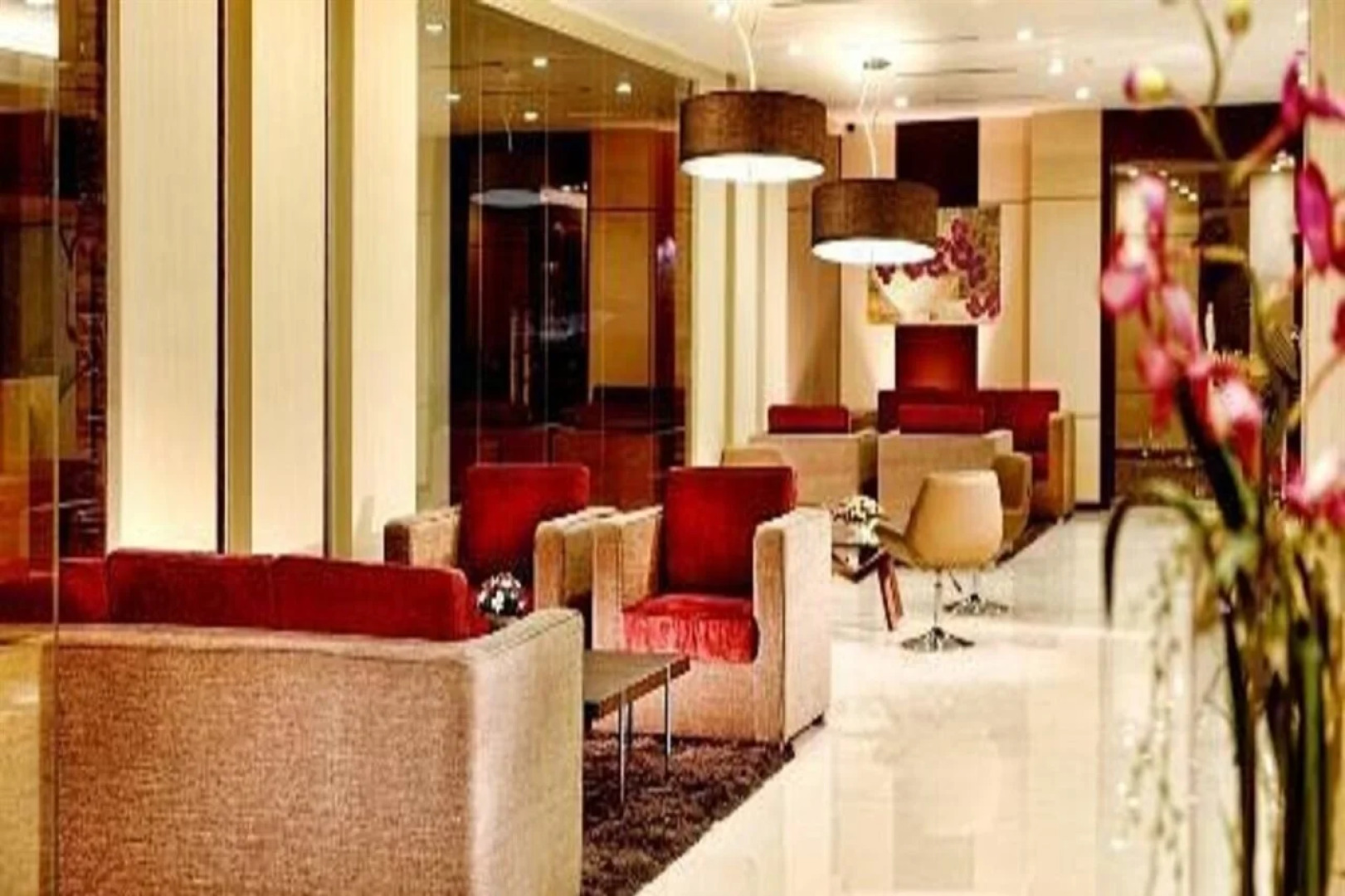 Orchardz Hotel Ayani