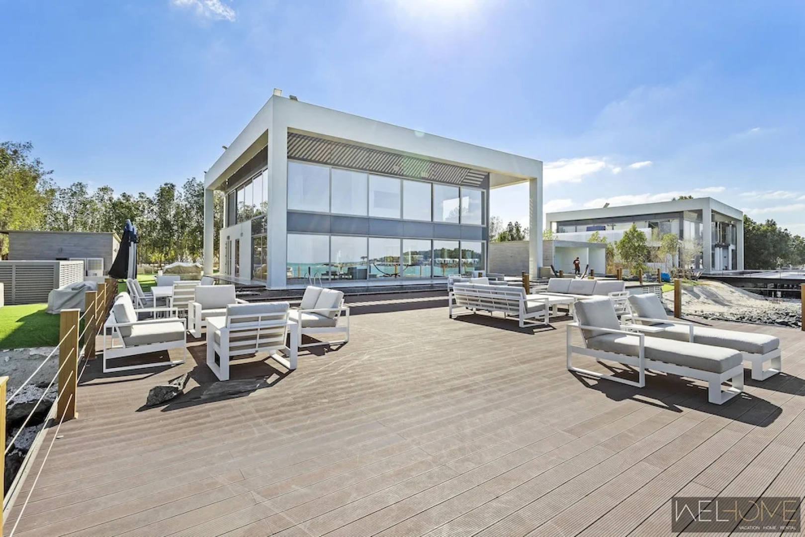 WelHome - Extraordinary Giant Water Villa on Nurai Island