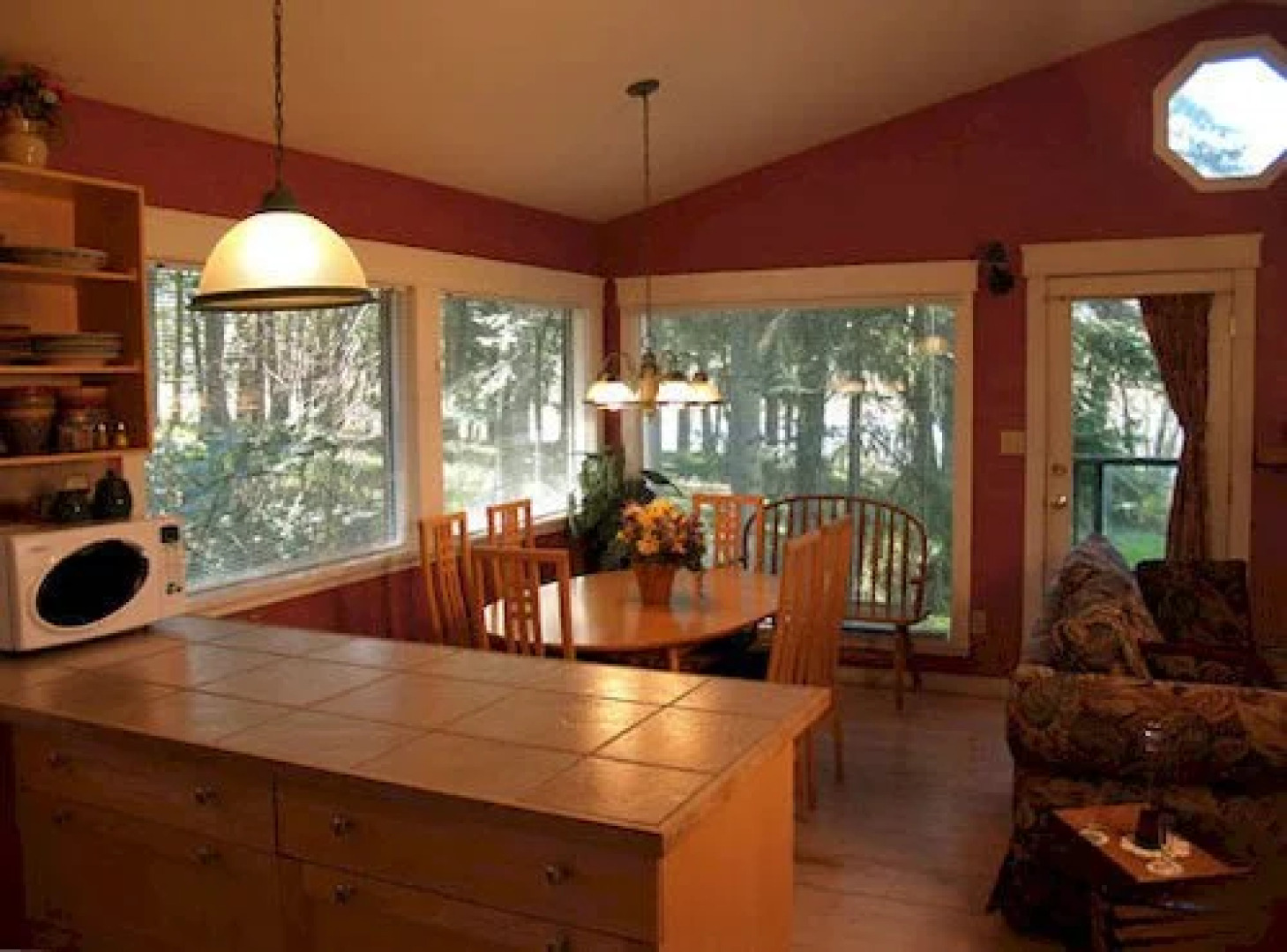 Lakeshore on Salt Spring