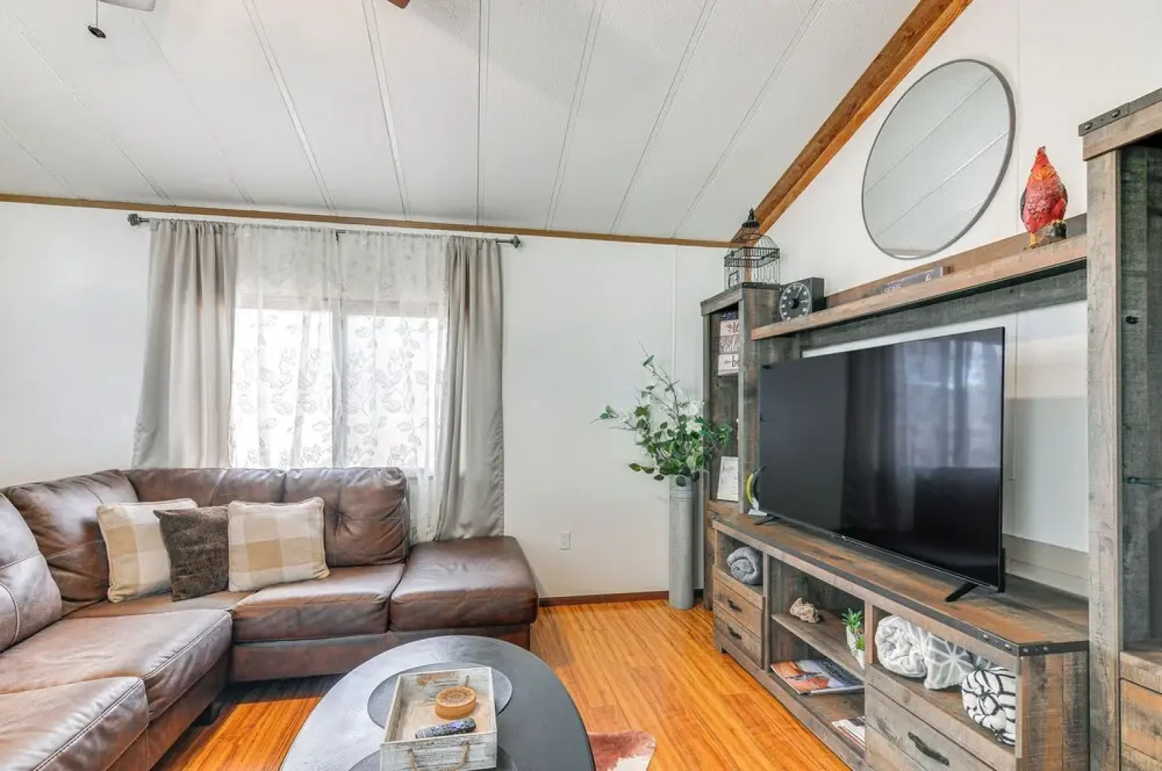 Pet-friendly Page Home ~ 4 Mi to Lake Powell!