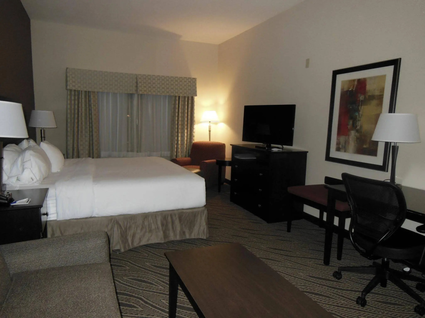 Holiday Inn Express & Suites Washington