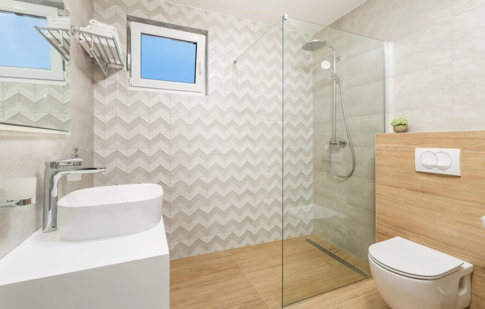 Amazing Home in Barbat na Rabu With 6 Bedrooms, Jacuzzi and Outdoor Swimming Pool