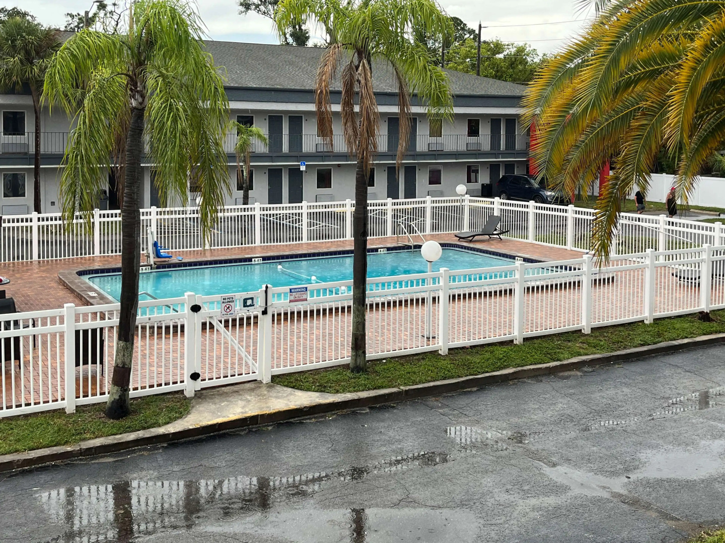 Motel 6 New Port Richey, FL