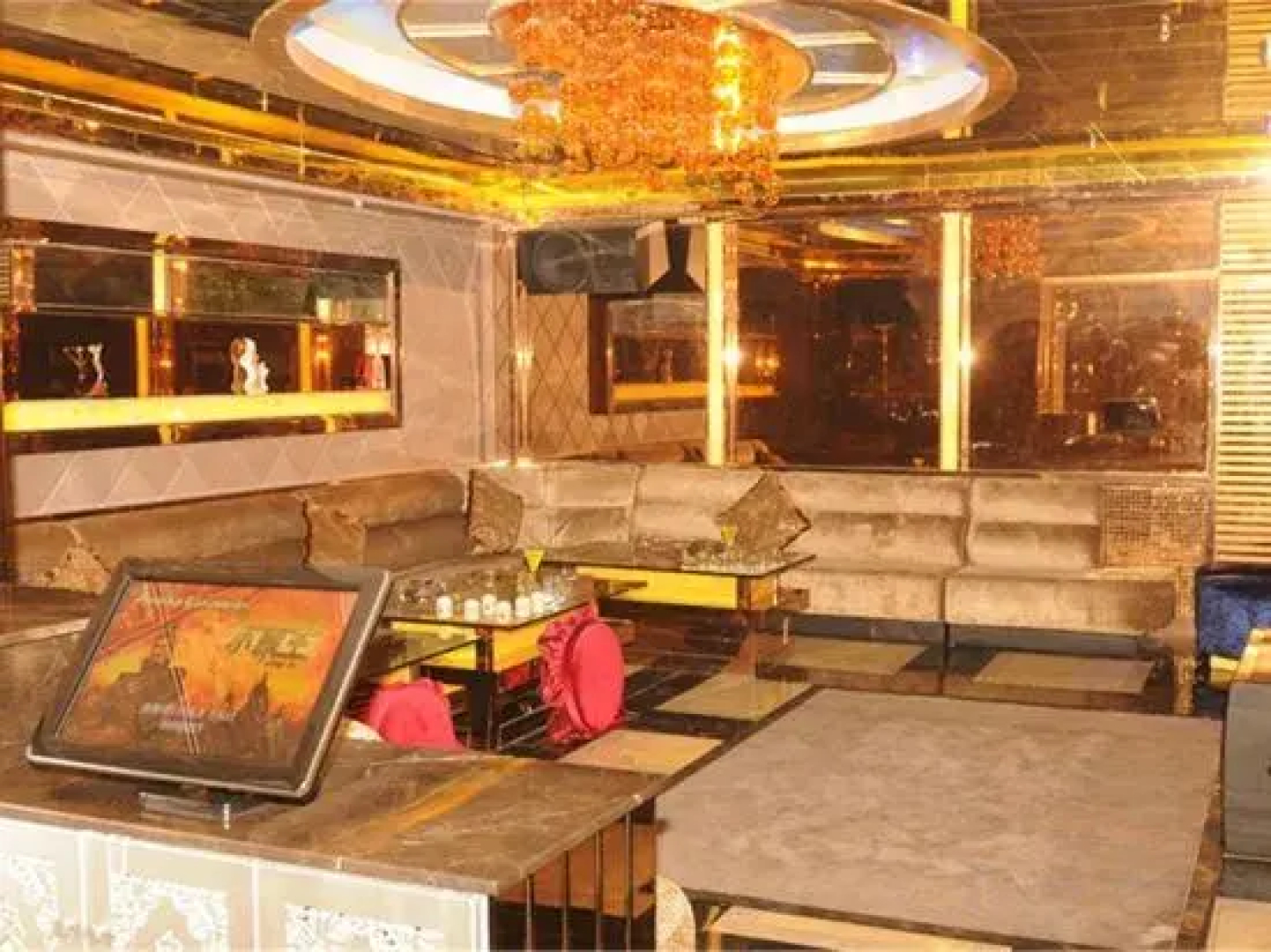 Heavenly Lake Hotel