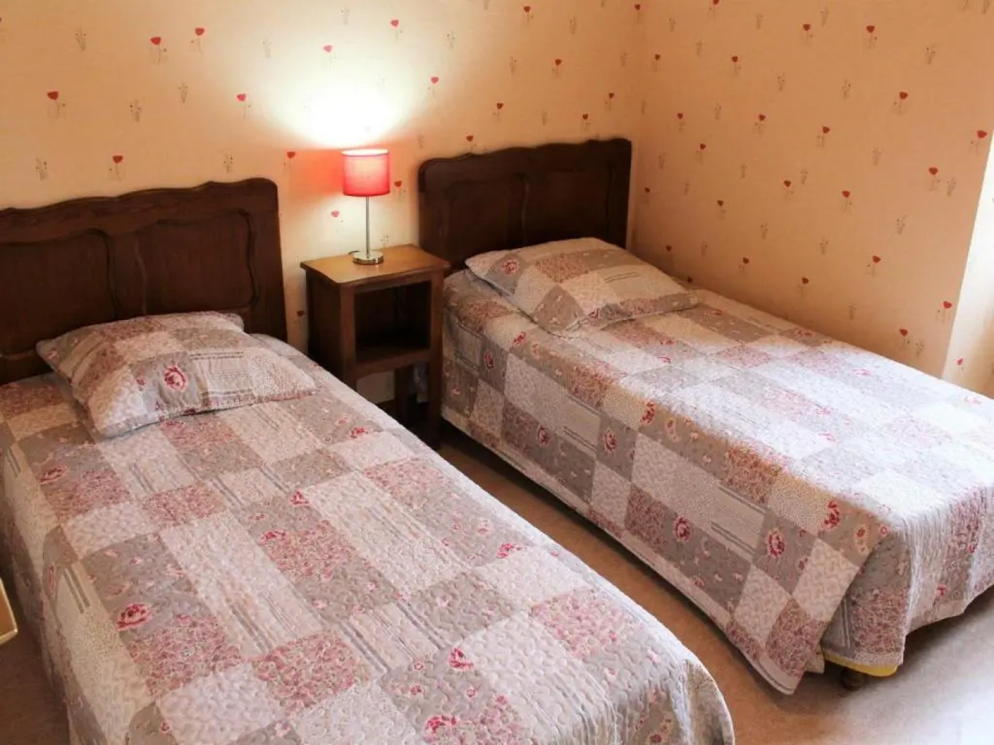 Gîte Cénac-et-Saint-Julien, 3 pièces, 4 personnes - FR-1-616-73