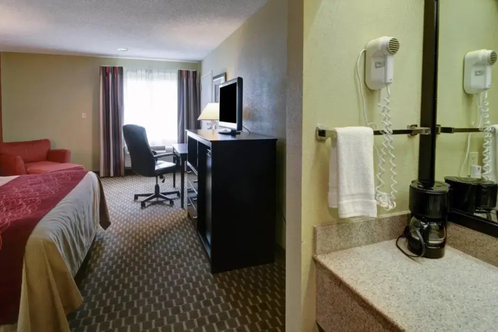 Comfort Inn Pine Bluff