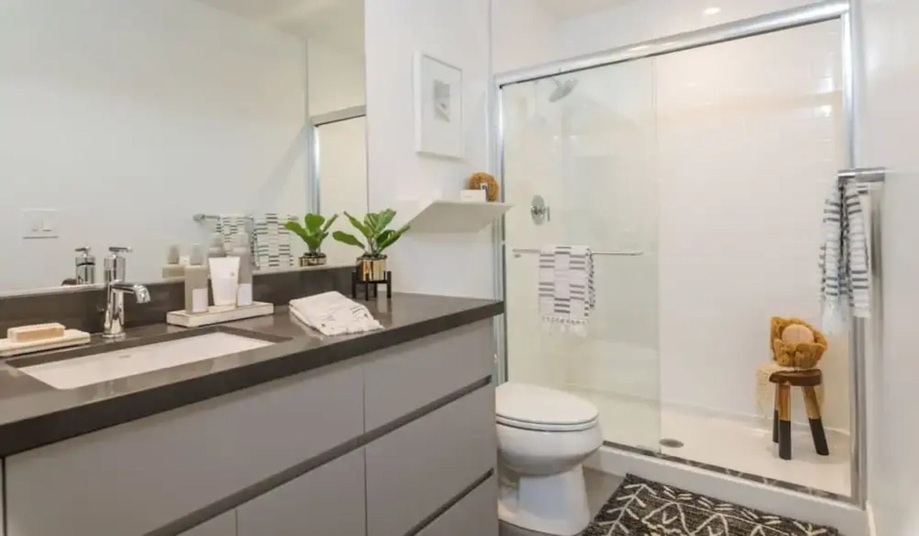 Sharon Green Condominiums