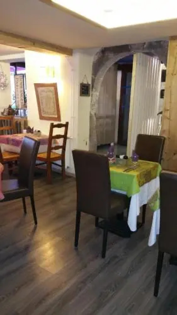 Chambres touristiques La Cour Des Hôtes