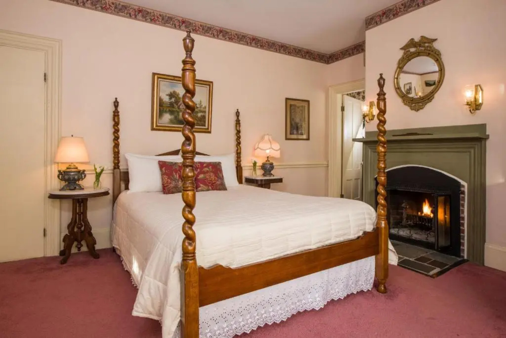 Mira Monte Inn & Suites