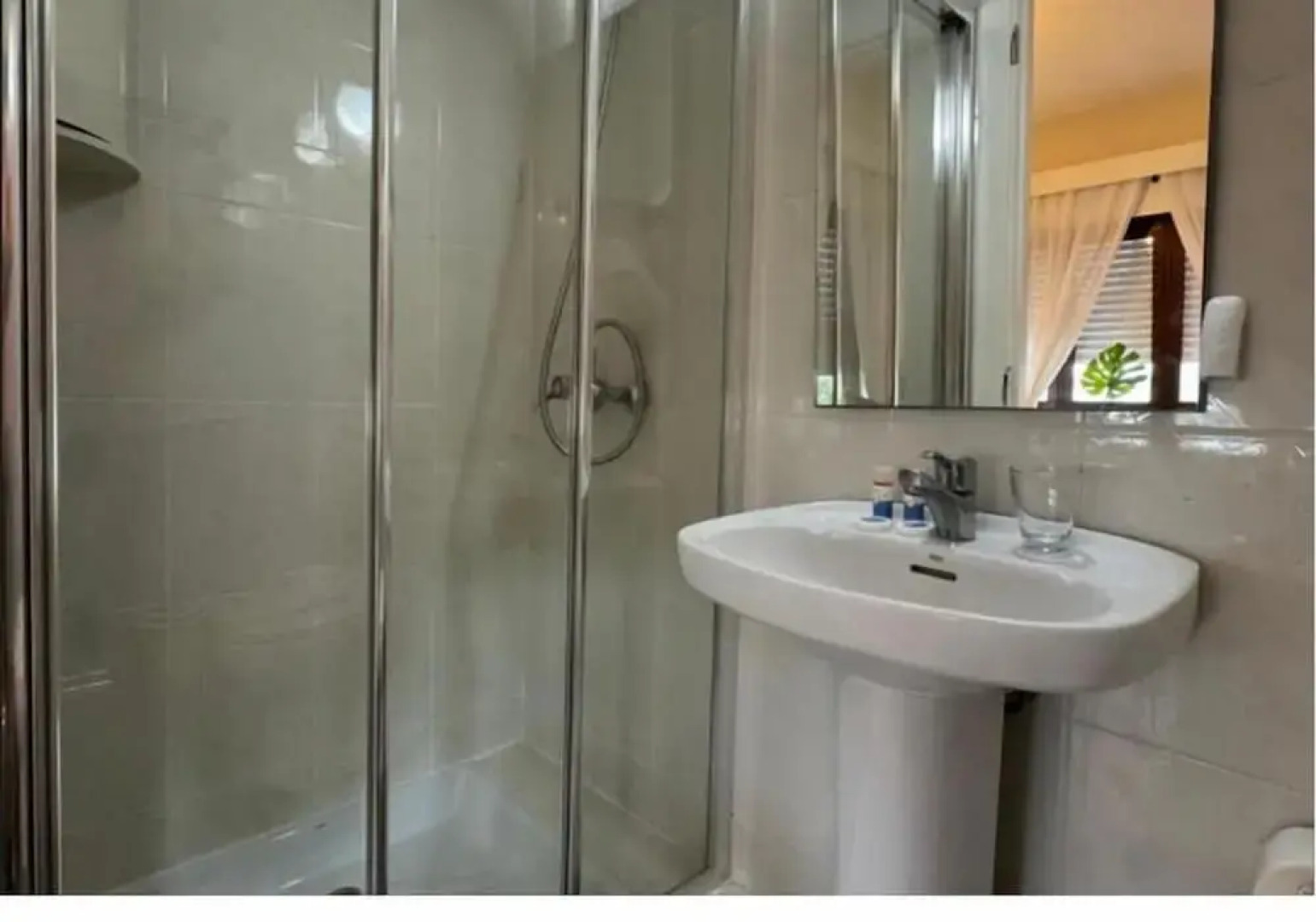 Hostal Barco da Vella