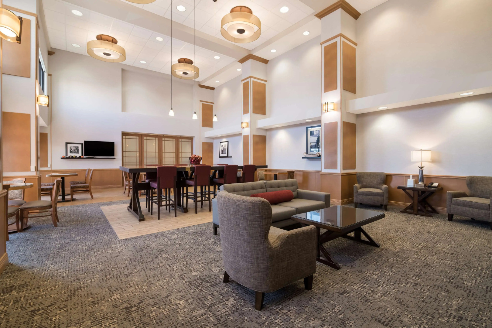Hampton Inn & Suites Plattsburgh