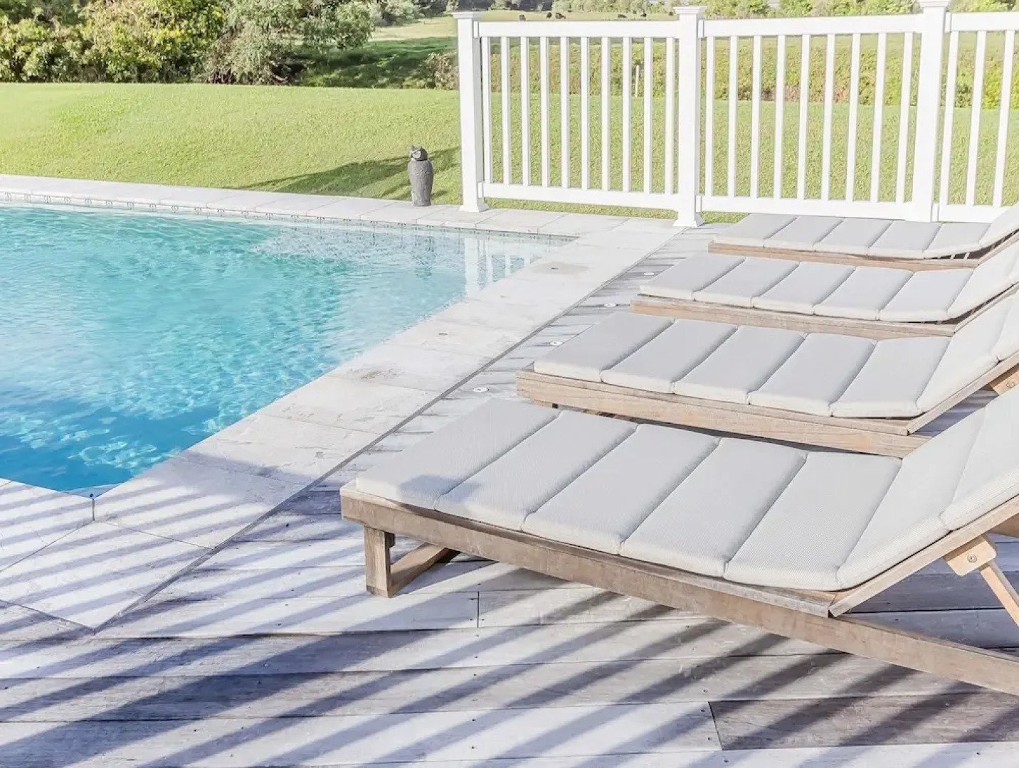 Hamptons White House