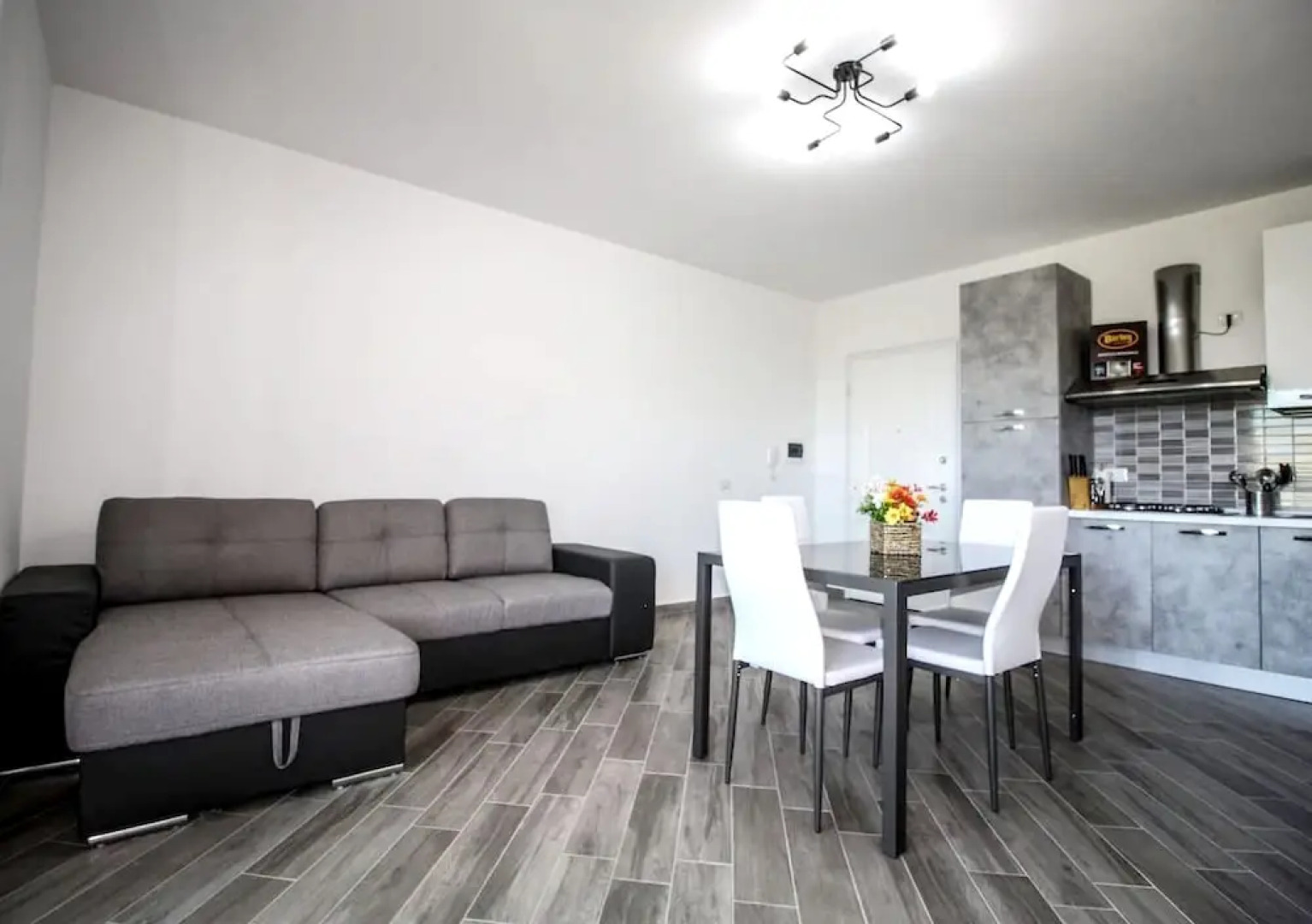 Apartment With one Bedroom in Porto Torres, With Wonderful sea View, Furnished Balcony and Wifi - Near the Beach