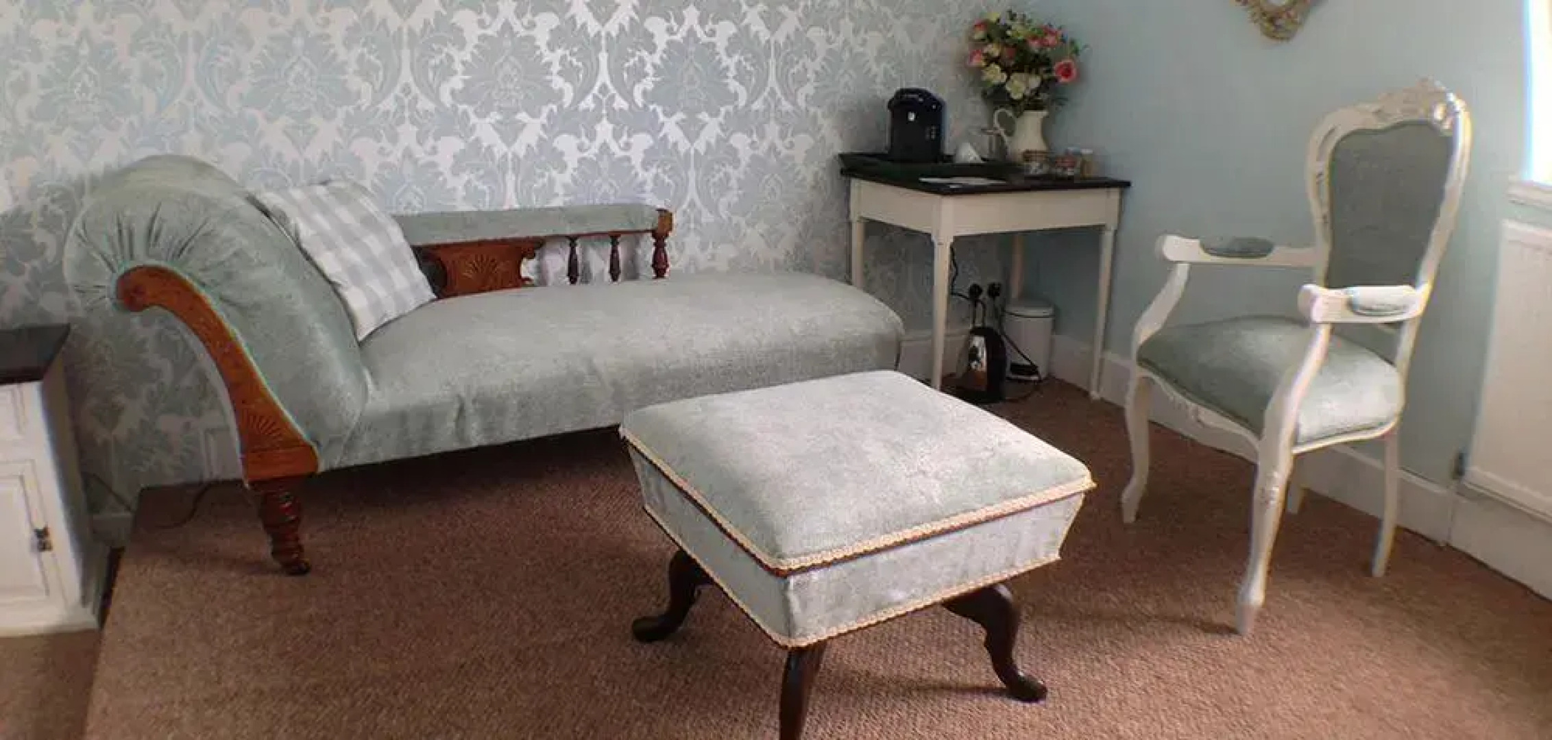 Hillside Bed & Breakfast