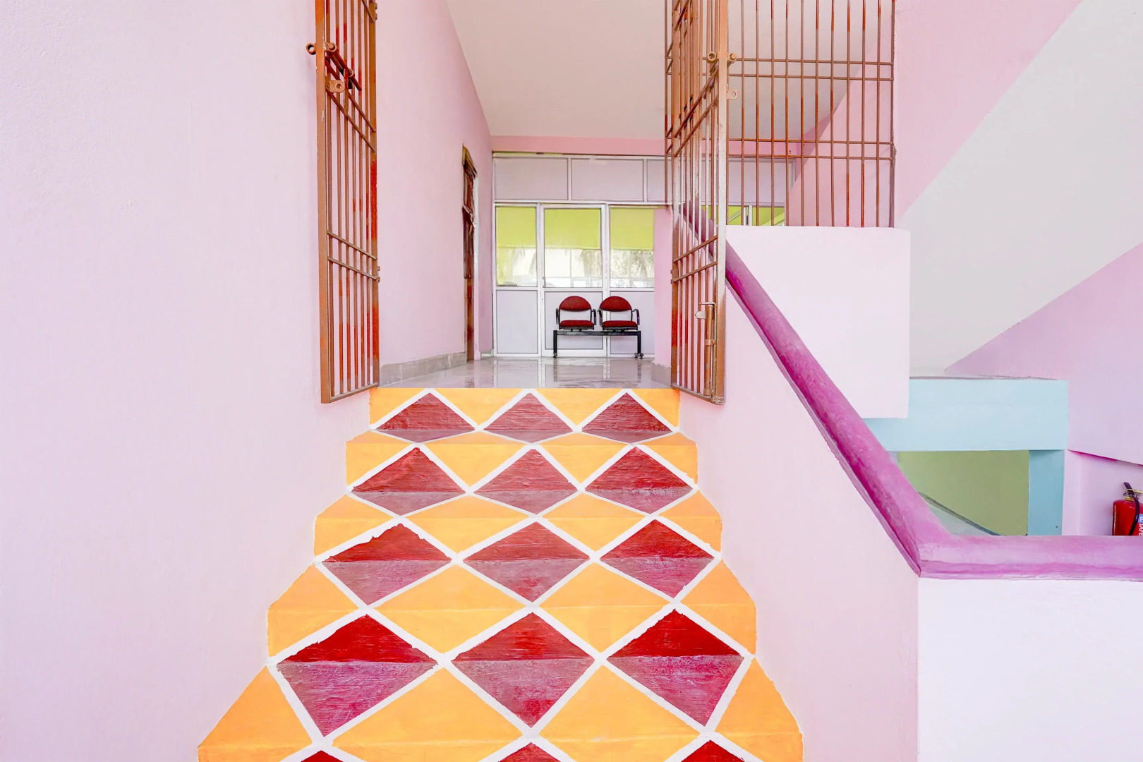 Super Hotel O Walajapeti Vellore