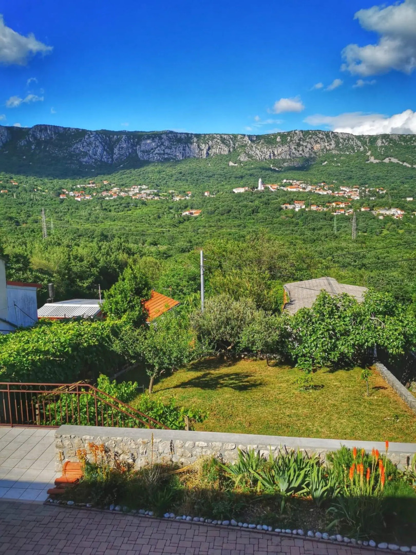 House Nada Franciska