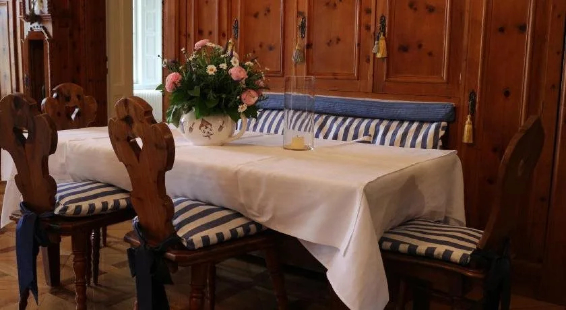 Hotel Seeschll Velden