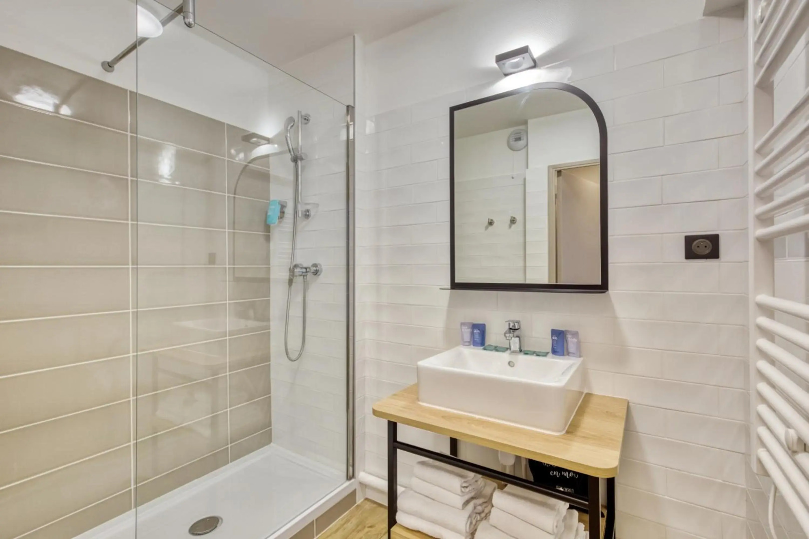 Appart'City Confort Paris Clichy Mairie