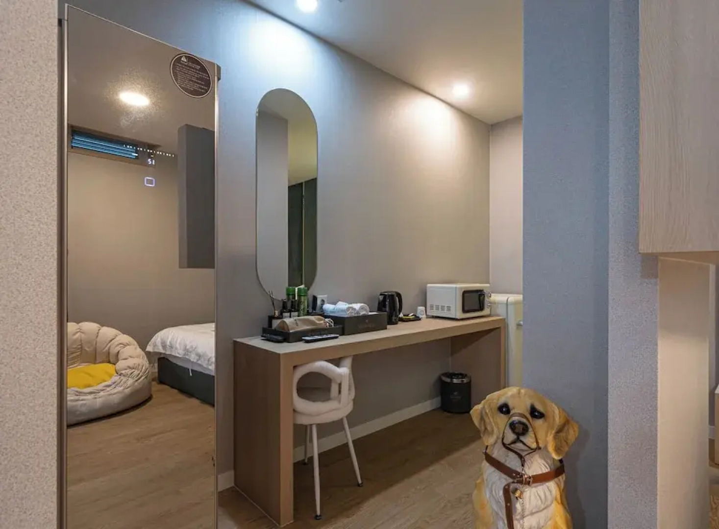 Geoje-Si Hound Hotel Jangseungpo