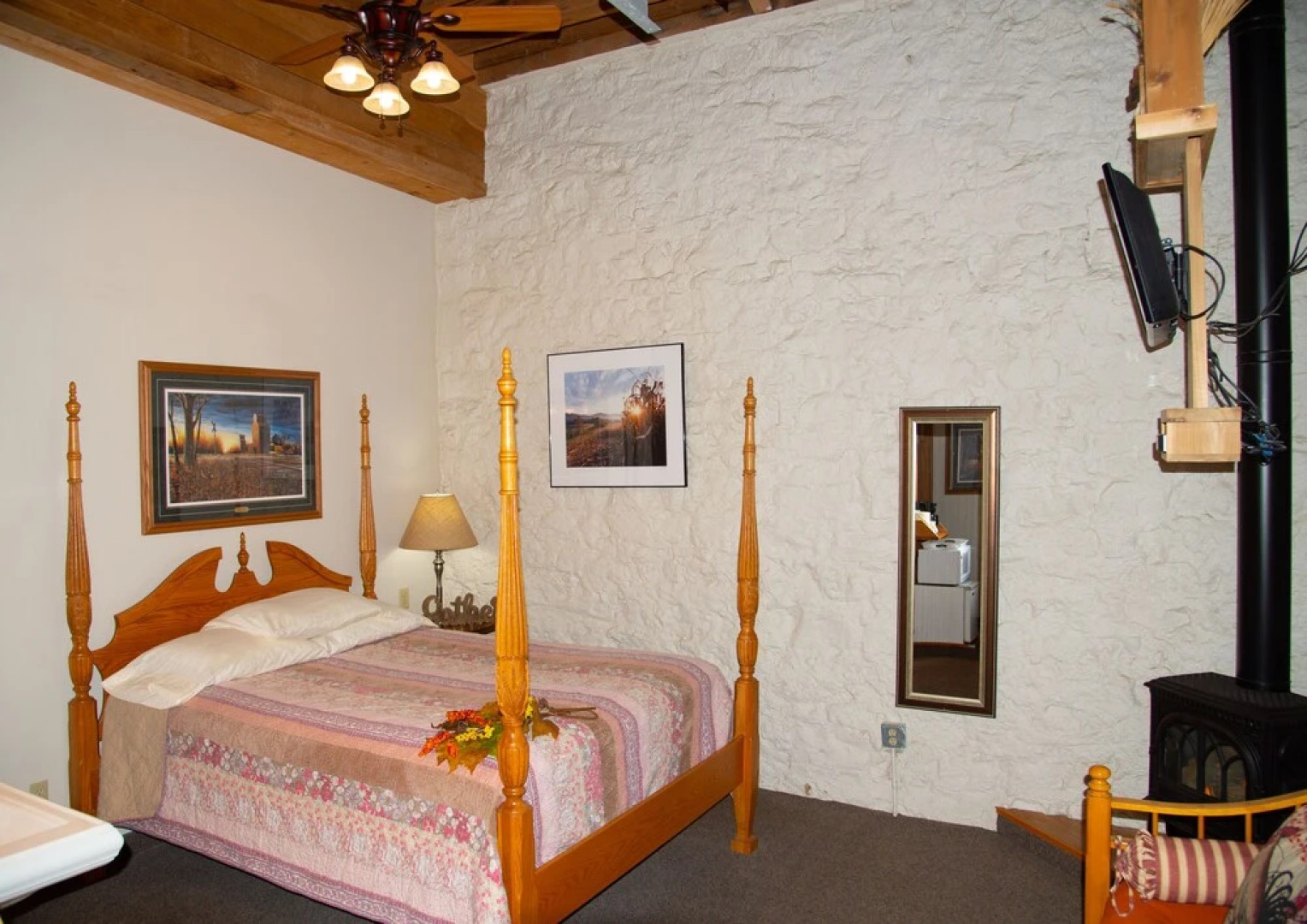 Stone Mill Hotel & Suites