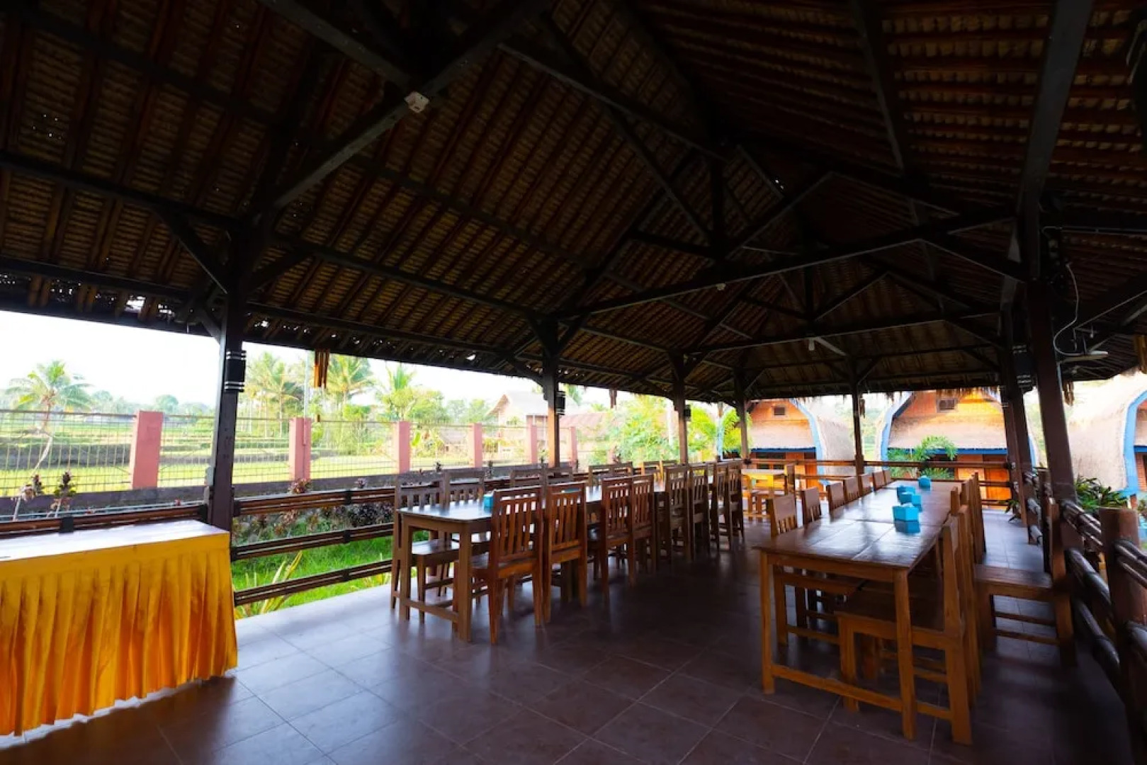 Oyo 1321 Mountain Resort